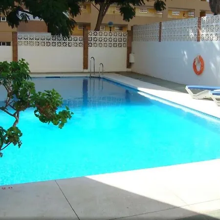 Lejlighed En La Carihuela Torremolinos