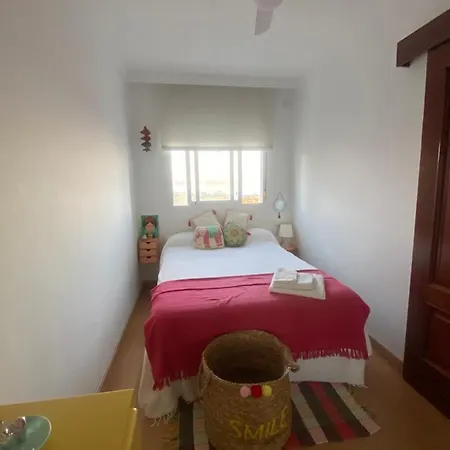 En La Carihuela Apartment *